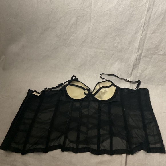 Sheer Black Corset - Picture 5 of 8